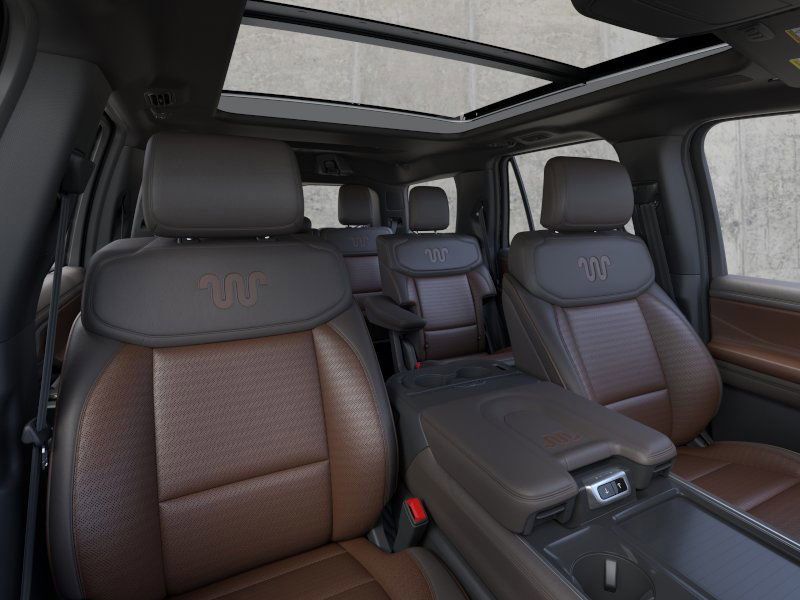 2025 Ford Expedition King Ranch photo 10