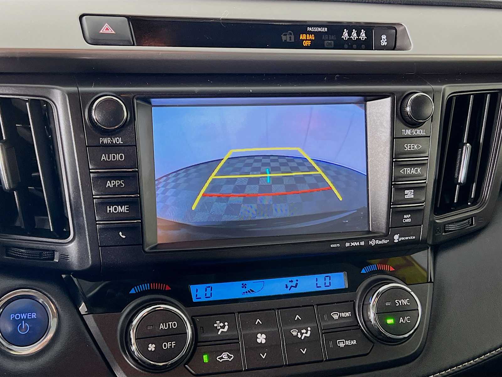 2018 Toyota RAV4 Hybrid Limited photo 13