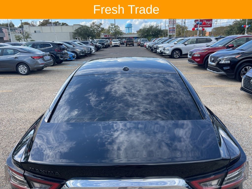 2019 Nissan Maxima SV photo 4