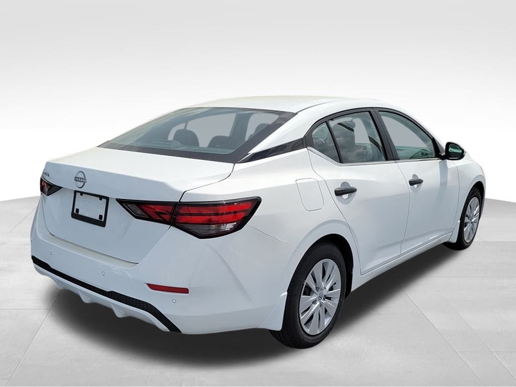 2025 Nissan Sentra S photo 4