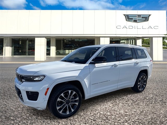 2021 Jeep Grand Cherokee L Overland's photo