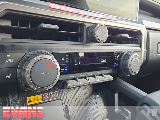2025 Toyota 4Runner TRD Off-Road Premium photo 8