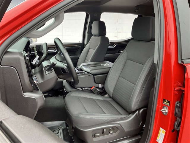 2024 Chevrolet Silverado 1500 LT photo 11