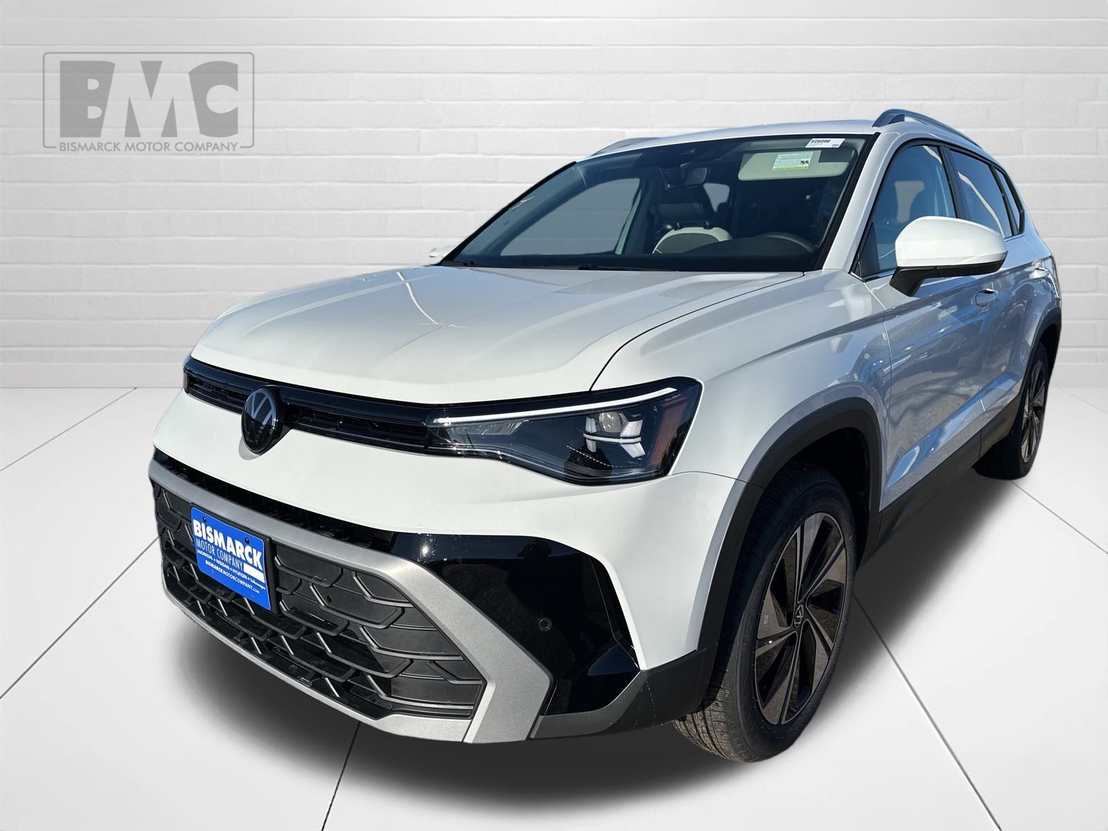 2026 Volkswagen Taos SE's photo