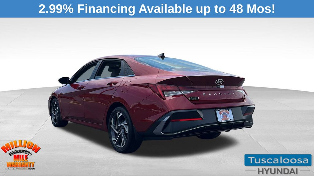 2025 Hyundai Elantra SEL Convenience photo 5