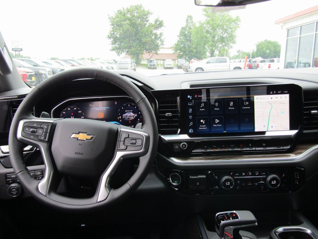2026 Chevrolet Silverado 1500 LT photo 5