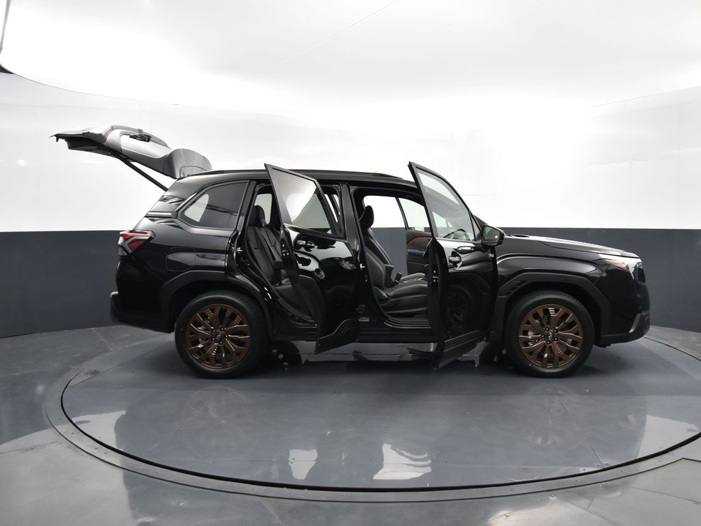 2025 Subaru Forester Sport photo 31
