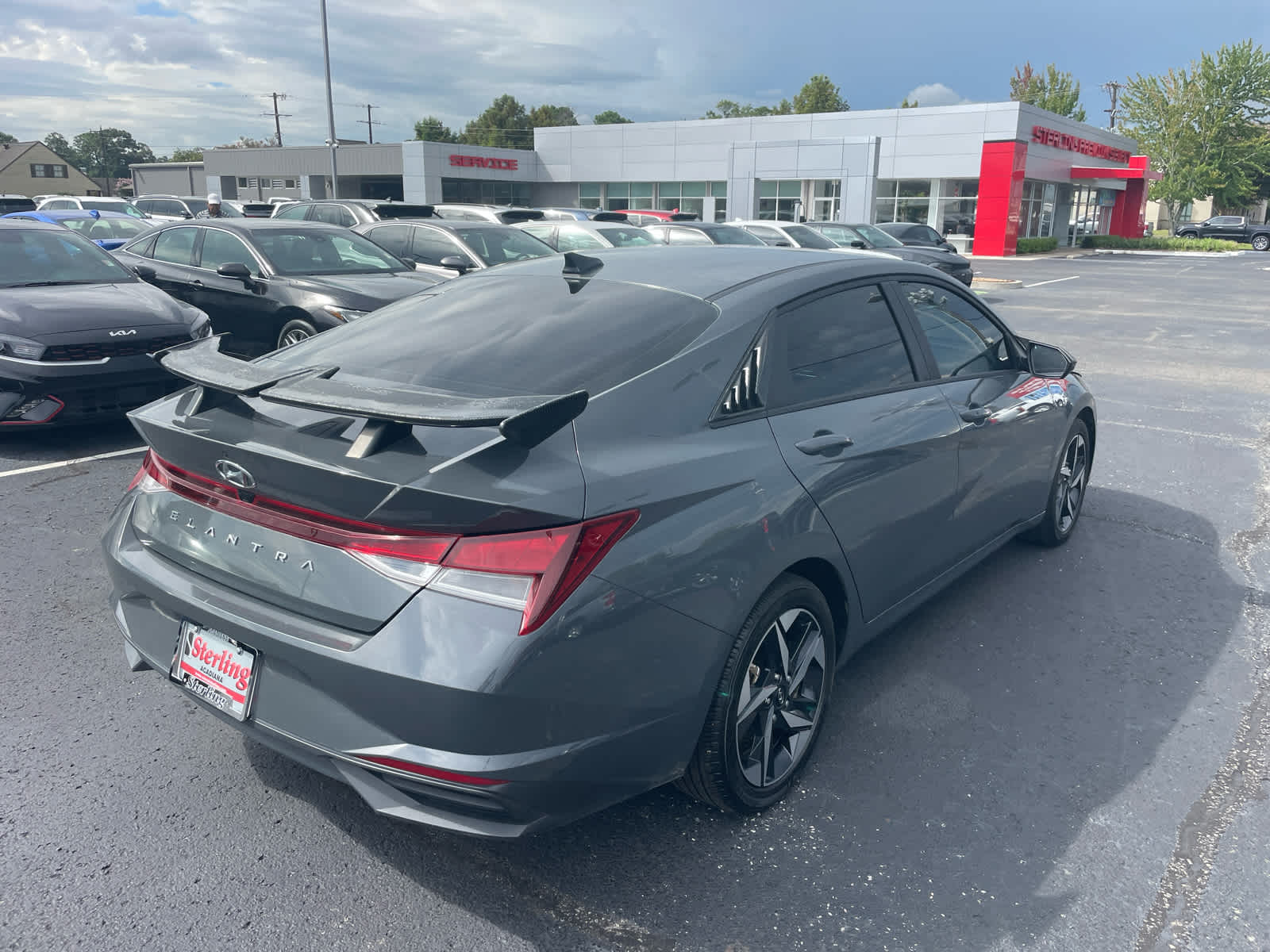 2023 Hyundai Elantra SEL photo 7
