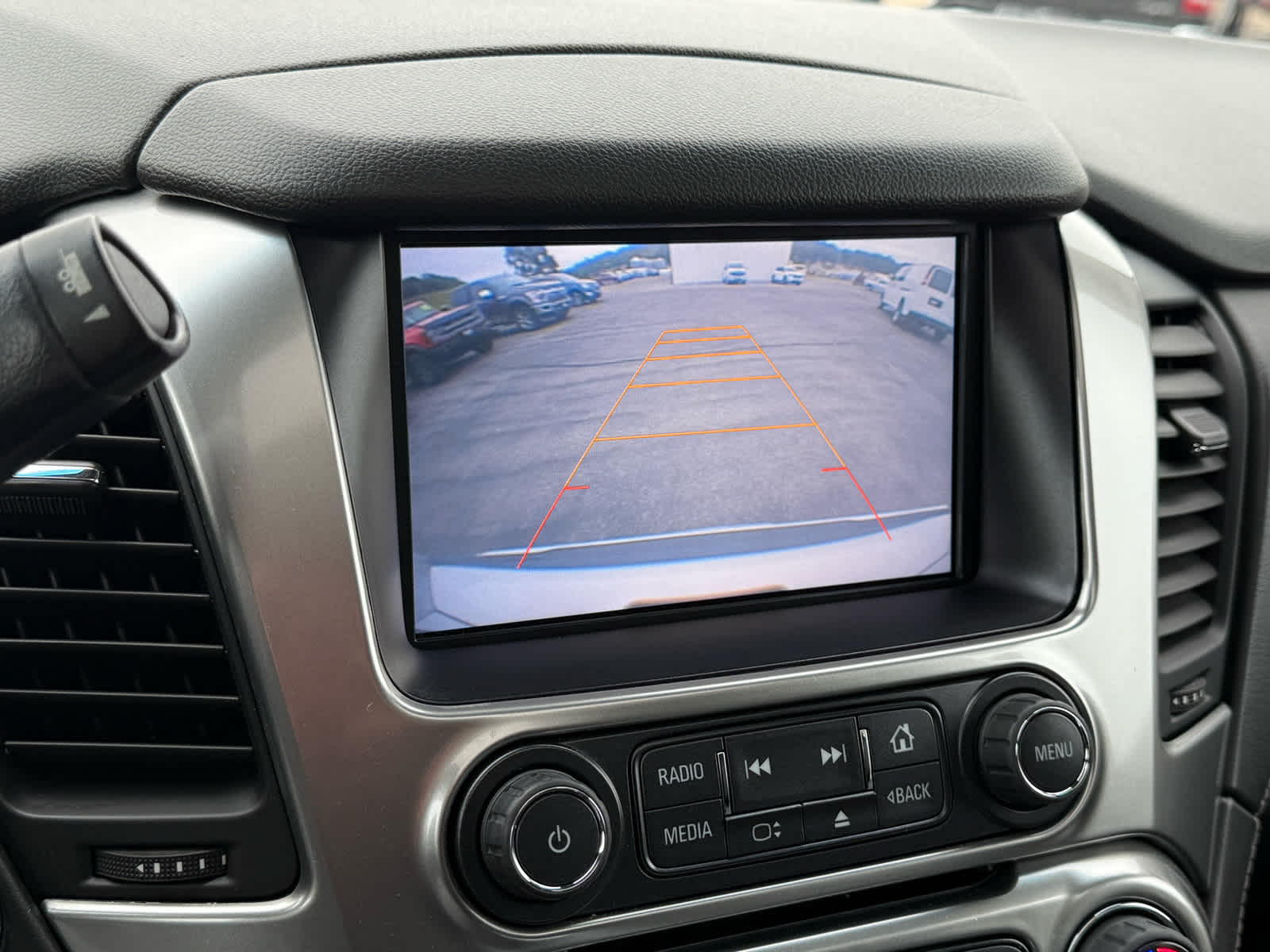2015 Chevrolet Suburban LTZ photo 19