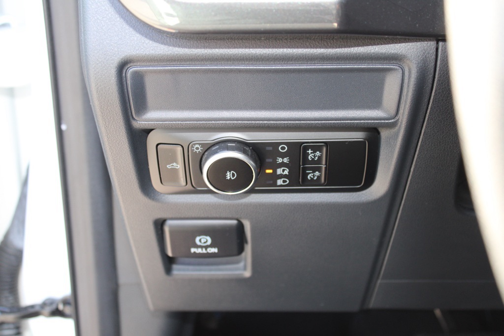 2024 Ford F-150 STX photo 10
