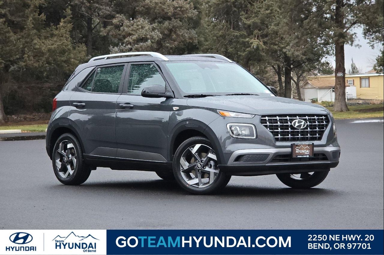 2026 Hyundai Venue SEL's photo