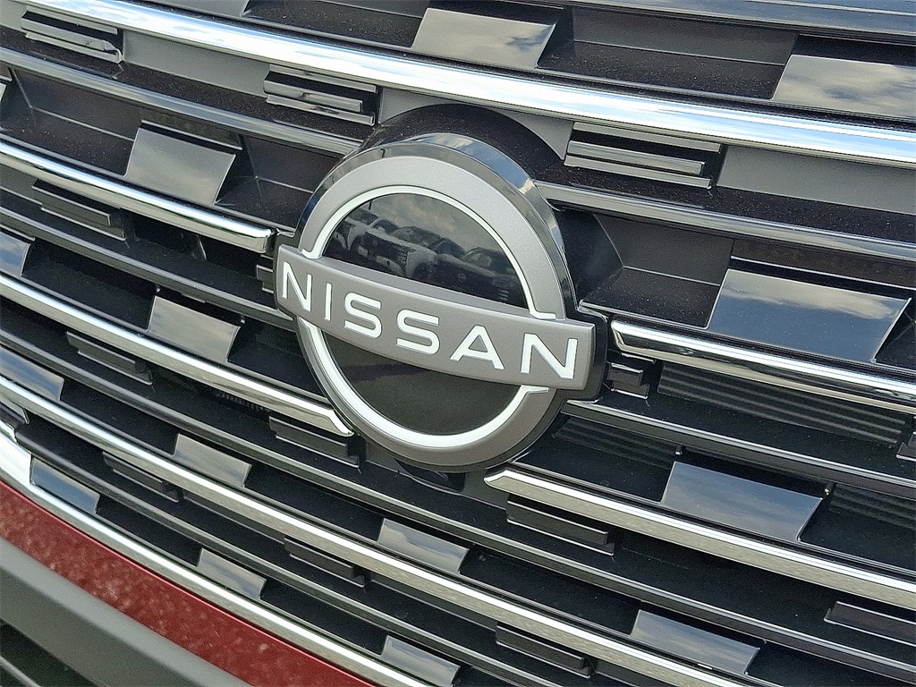 2026 Nissan Rogue SV photo 5