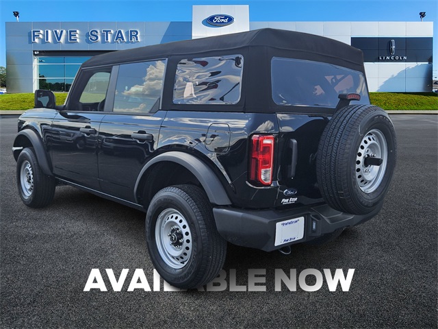 2025 Ford Bronco Base photo 5