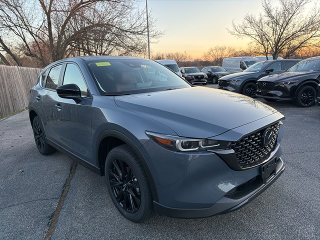 2025 Mazda CX-5 S Carbon Edition's photo