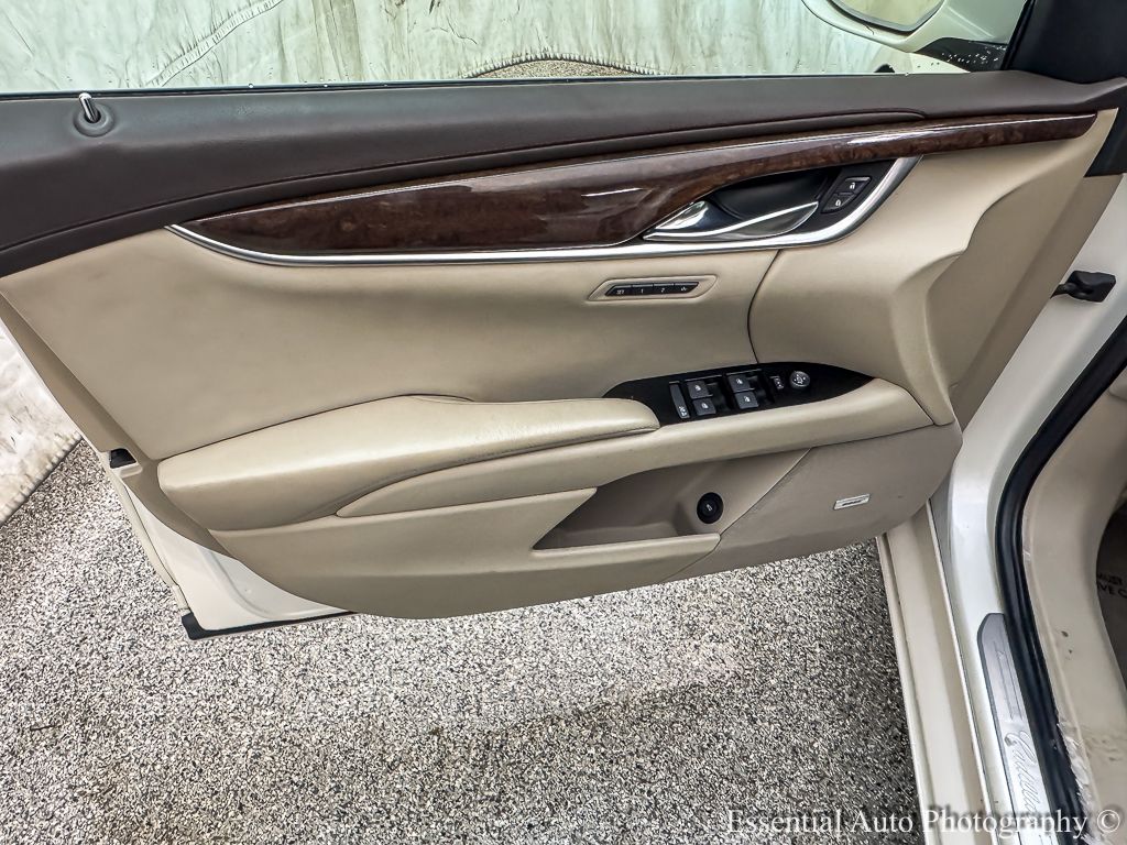 2013 CADILLAC XTS - Image 23