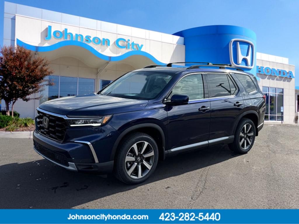 2025 Honda Pilot Touring's photo
