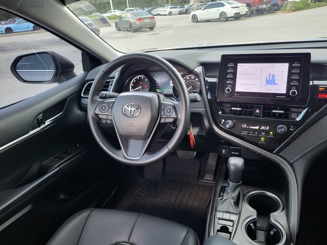 2023 Toyota Camry SE photo 14