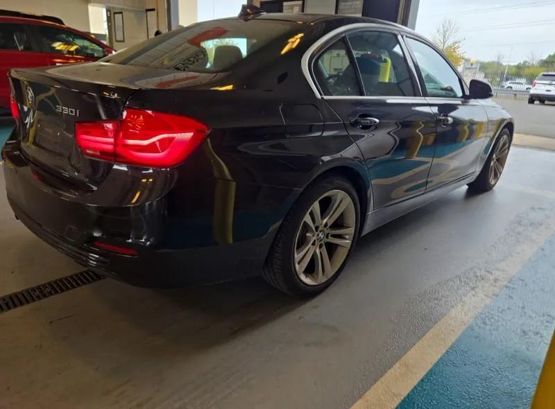 2018 Bmw 330i xDrive Sedan photo 4