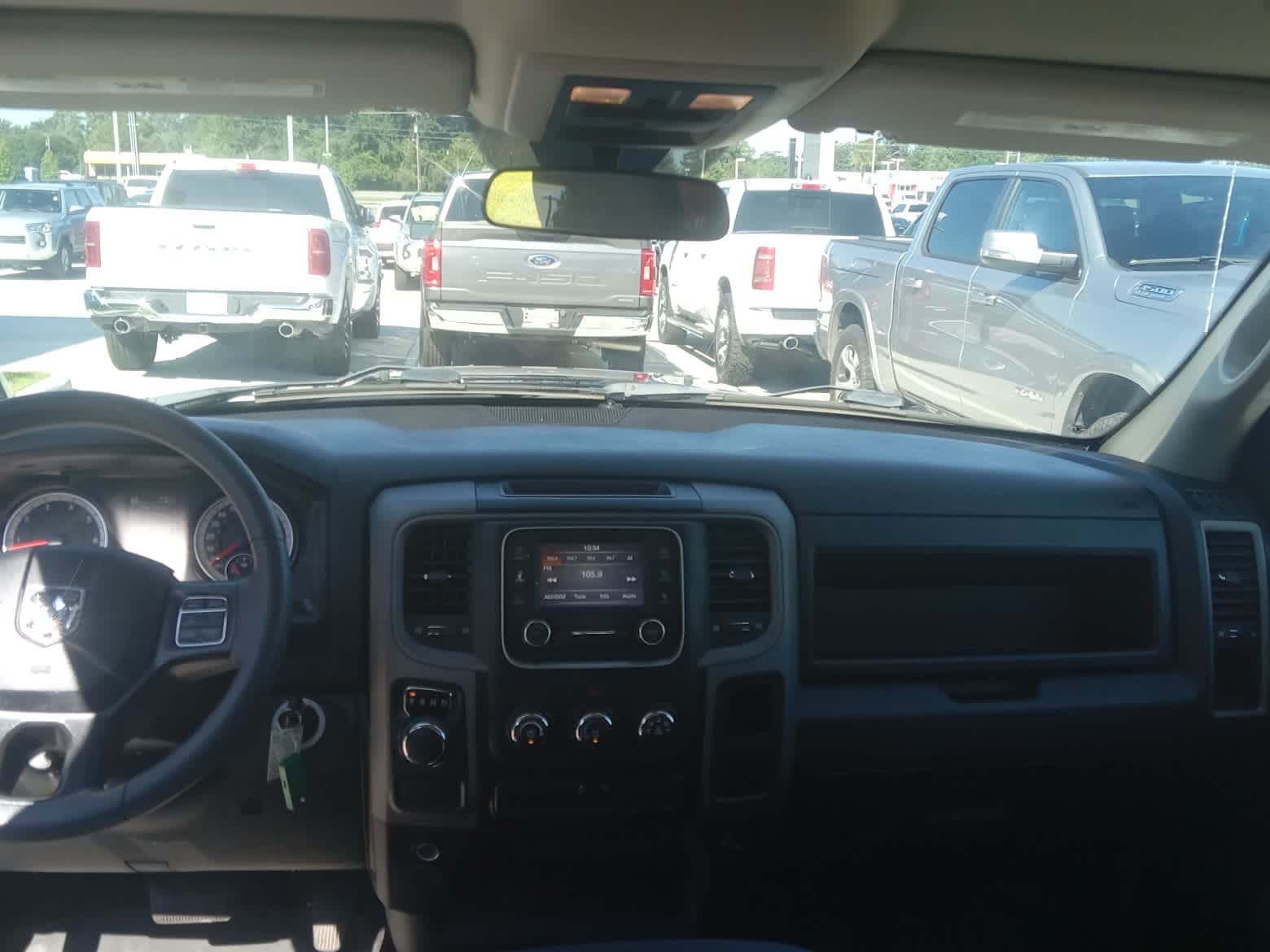 2021 Ram 1500 Classic Tradesman photo 9