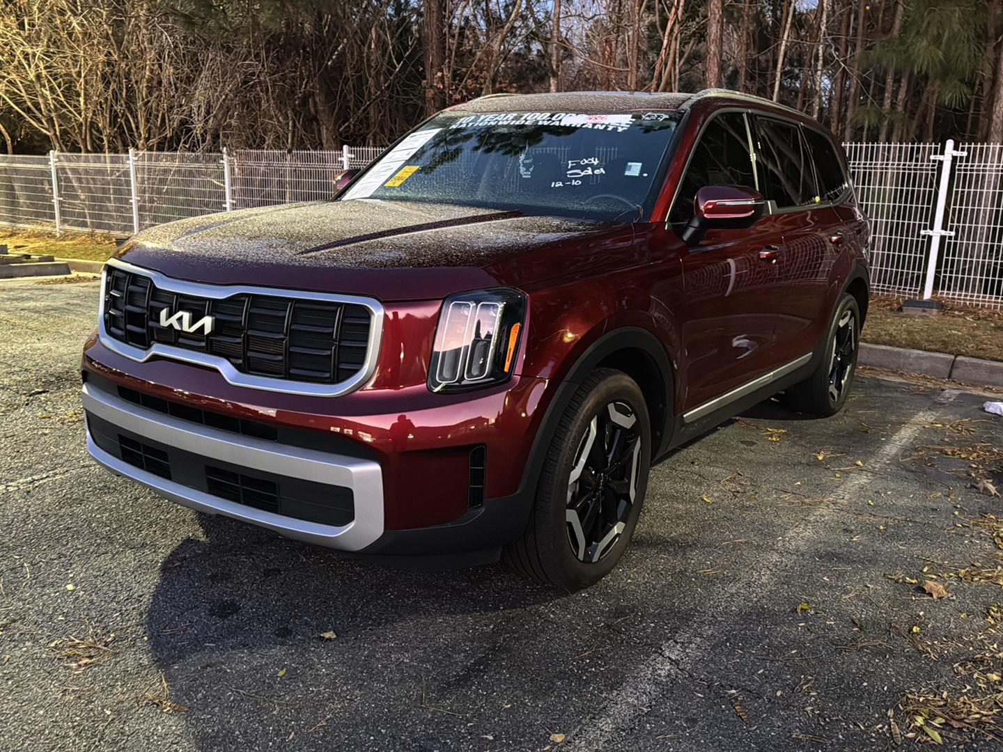 2024 Kia Telluride S's photo