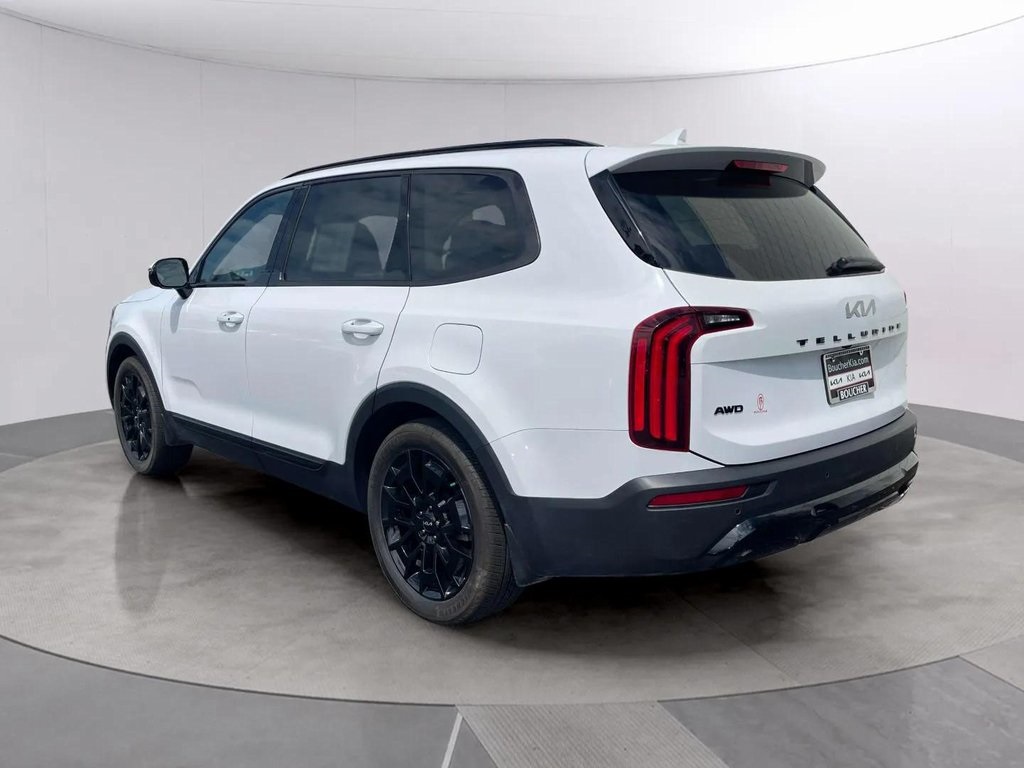 2022 Kia Telluride SX photo 3
