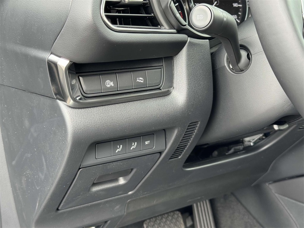 2025 Mazda CX-30 2.5 S Preferred photo 28