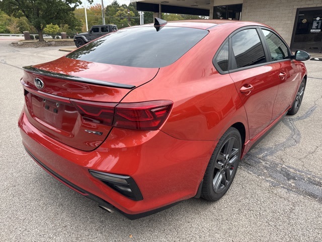 2021 Kia Forte GT-Line photo 5
