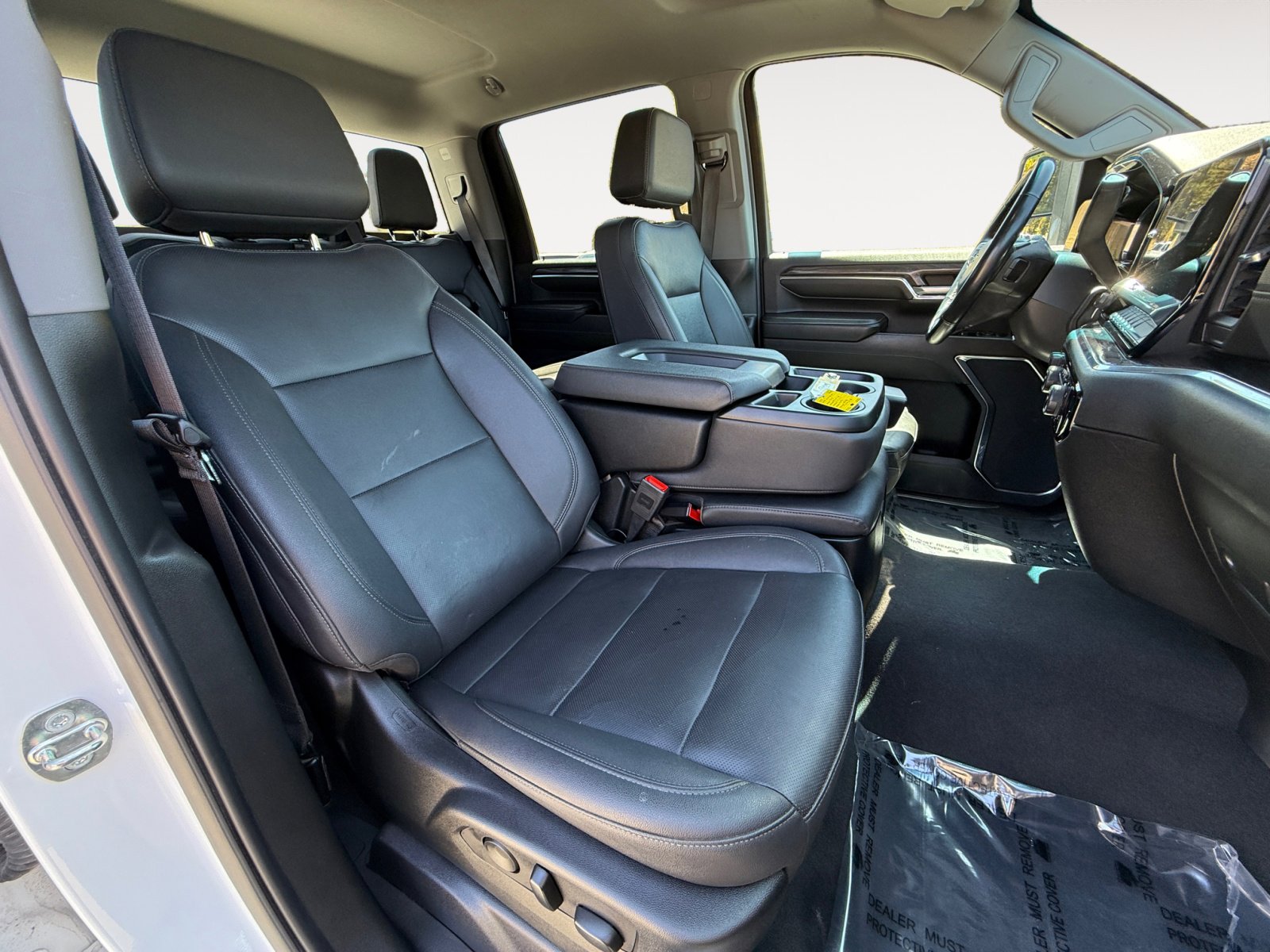 2024 Chevrolet Silverado 2500HD LTZ photo 18