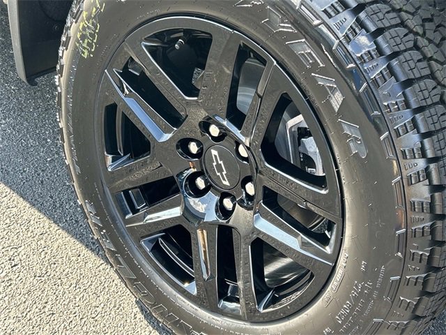 2026 Chevrolet Silverado 1500 High Country photo 12