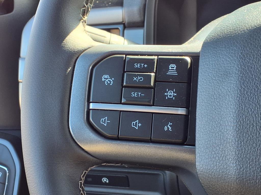 2025 Ford F-150 Lariat photo 22