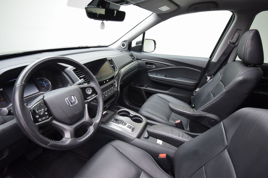 2022 Honda Pilot Special Edition photo 3