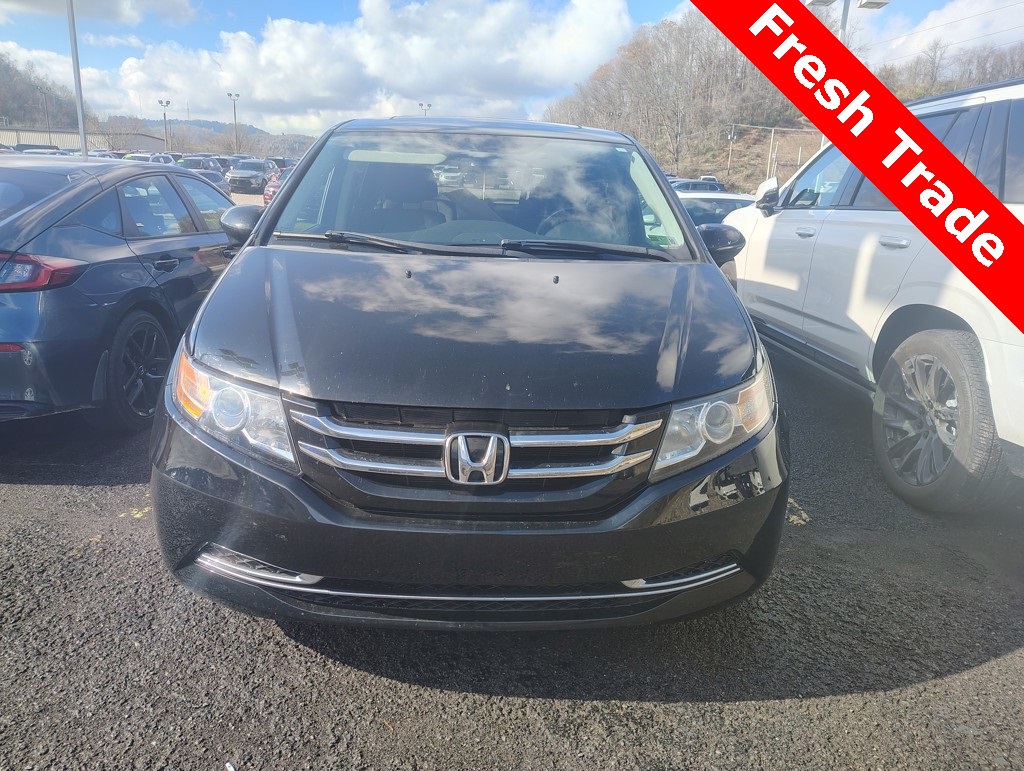 2014 Honda Odyssey EX-L photo 2