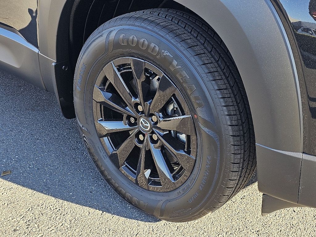 2026 Mazda CX-50 2.5 Premium photo 4