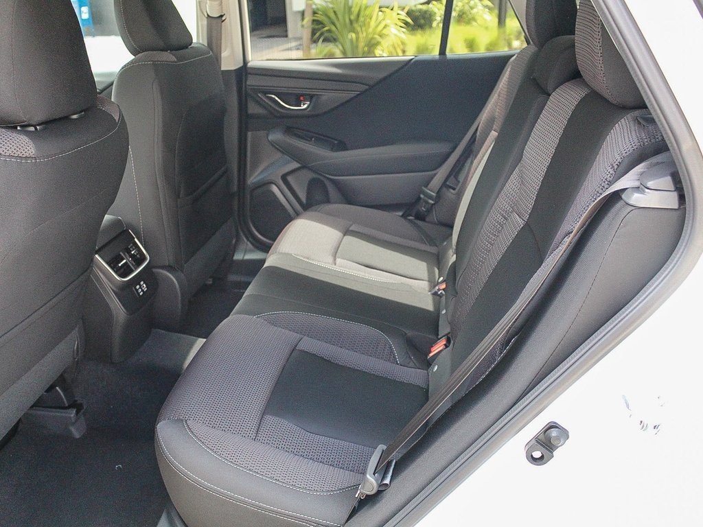 2025 Subaru Outback Premium photo 16