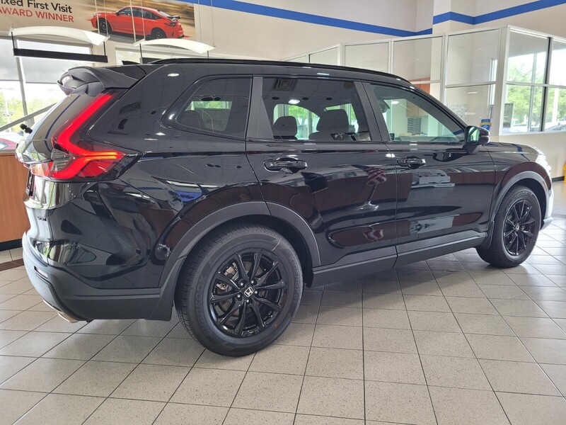 2026 Honda CR-V Hybrid Sport-L photo 3