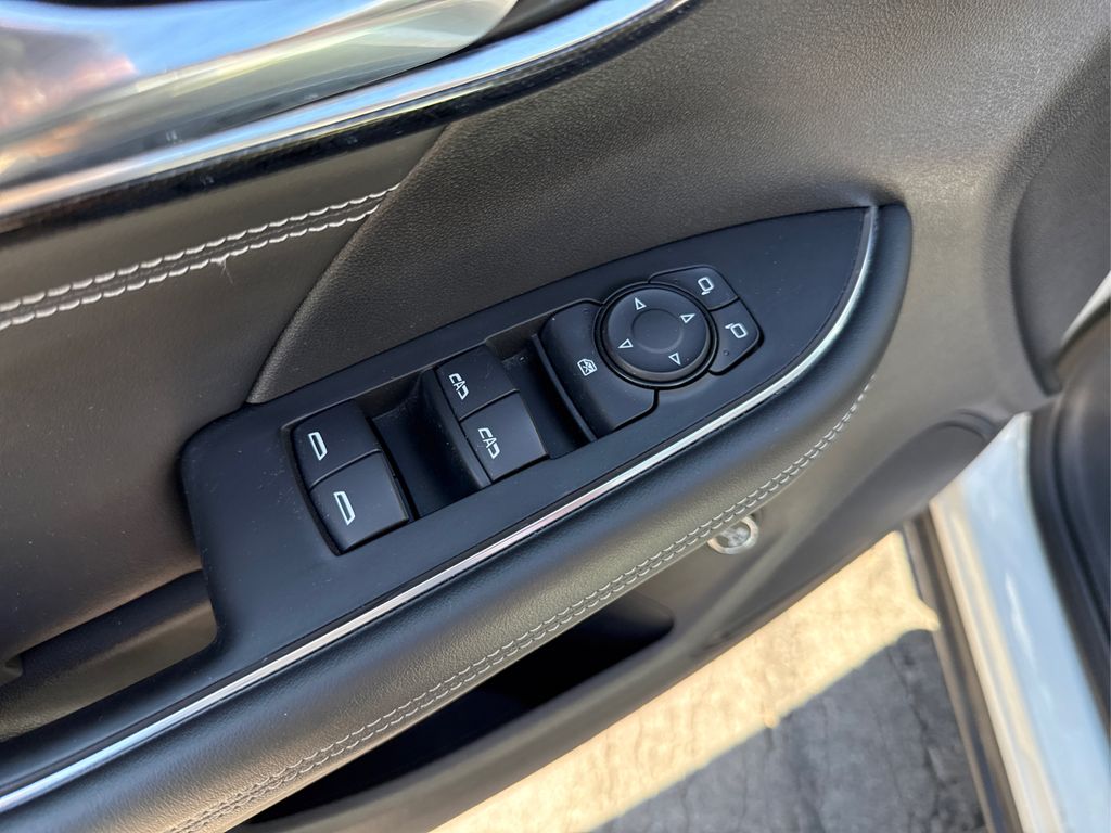 2021 Buick Envision Preferred photo 33