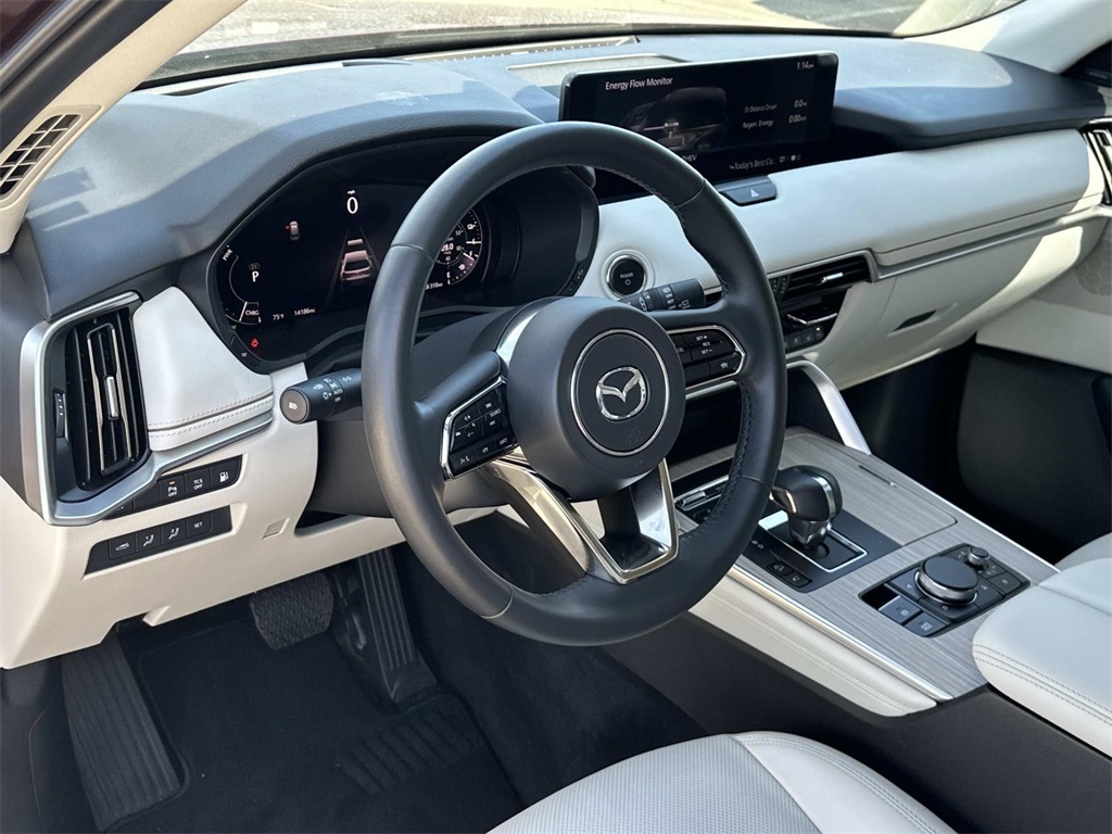 2024 Mazda CX-90 Premium Plus photo 2