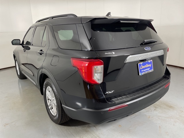 2021 Ford Explorer XLT photo 5