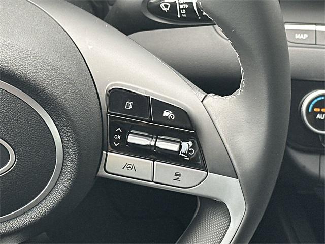 2025 Hyundai Elantra Hybrid Limited photo 23