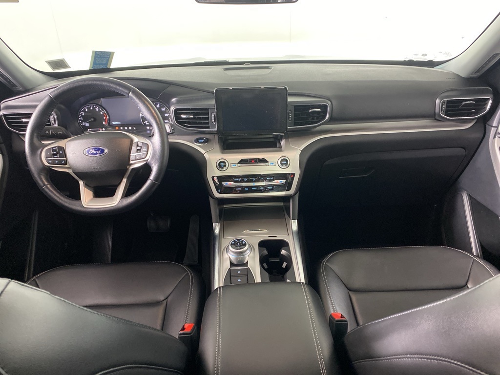 2022 Ford Explorer XLT photo 24
