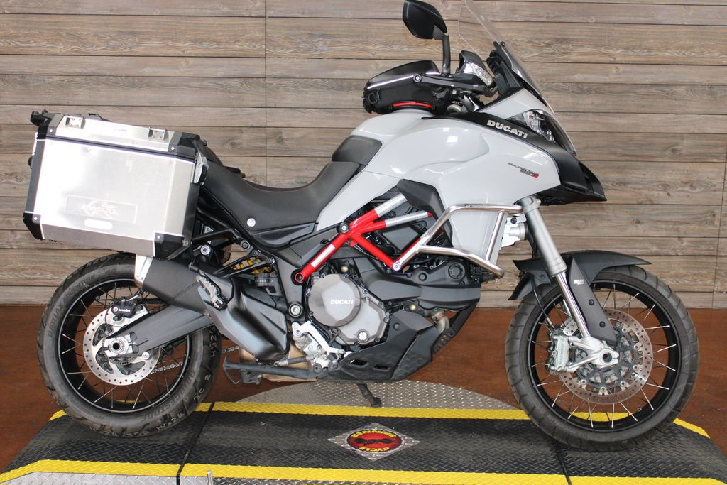 Pre-Owned 2019 Ducati Multistrada 950 S Spoked Wheels Glossy Grey