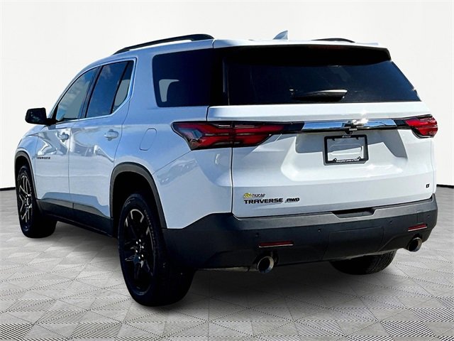 2023 Chevrolet Traverse Cloth photo 2