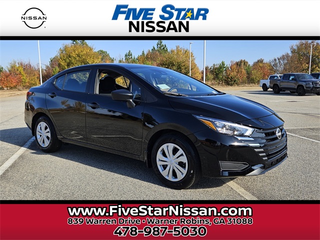 2025 Nissan Versa Sedan S's photo