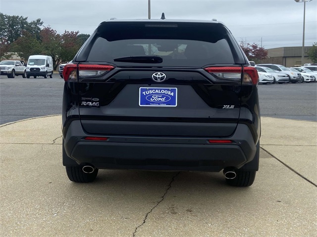 2024 Toyota RAV4 XLE Premium photo 2