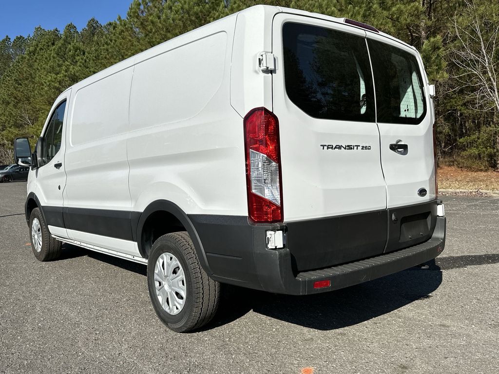 2024 Ford Transit photo 4