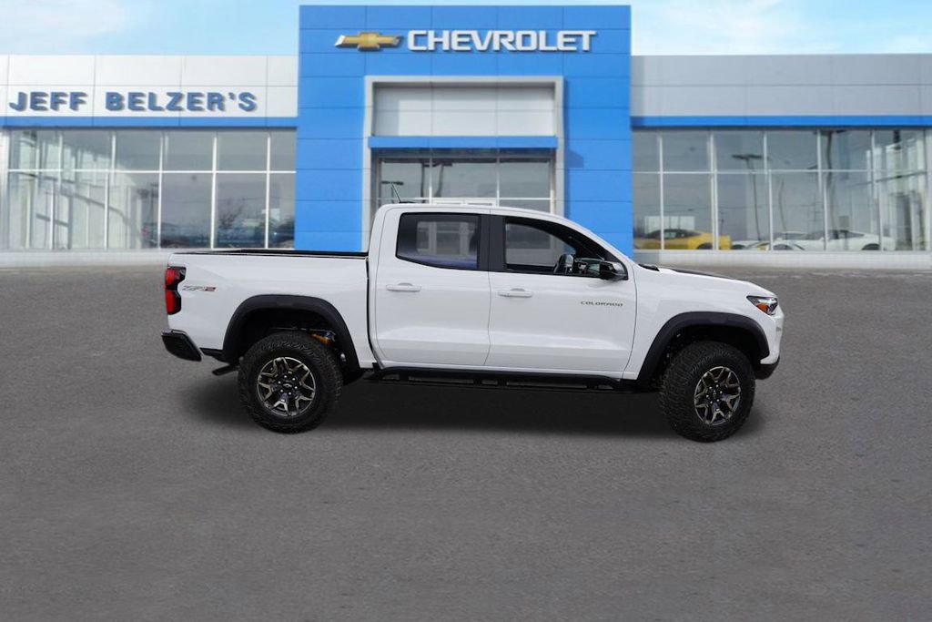 2026 Chevrolet Colorado ZR2 photo 2