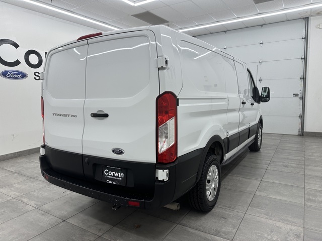 2021 Ford Transit photo 4