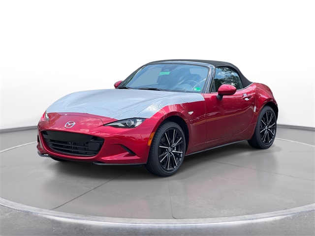 2025 Mazda MX-5 Miata Grand Touring's photo
