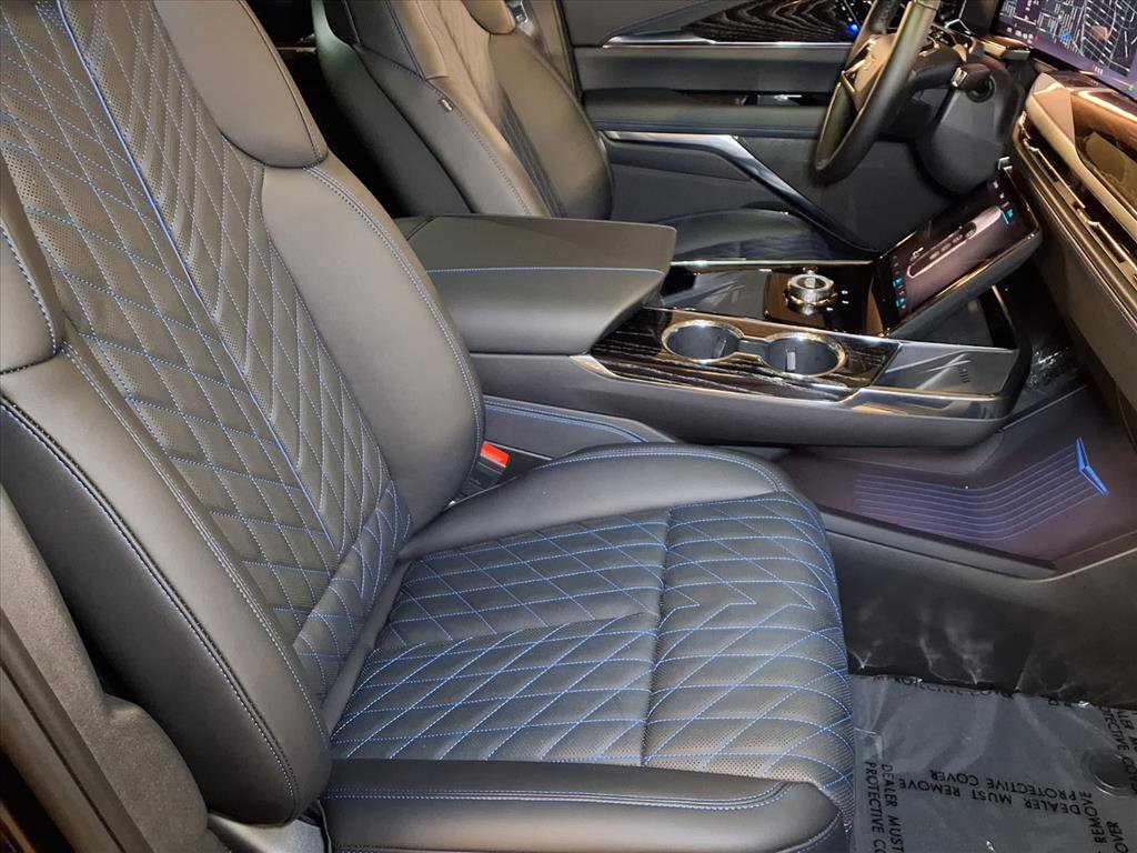 2026 Cadillac Escalade IQ Sport photo 5