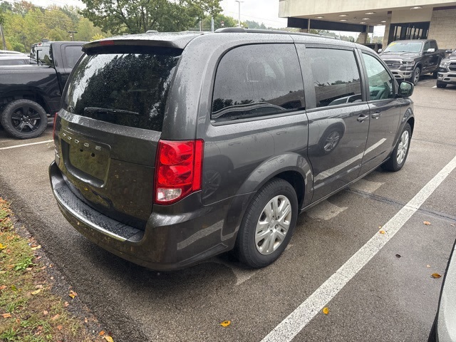 2018 Dodge Grand Caravan SE photo 4